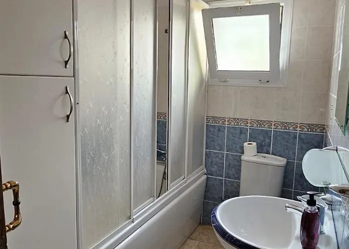 Вилла Zidane Near To Meritpark Casino By Holidaykeys Кирения