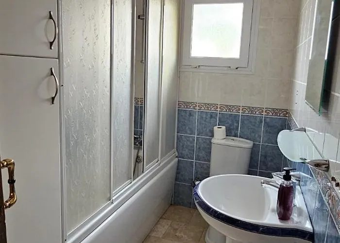 Zidane Near To Meritpark Casino By Holidaykeys Вилла *