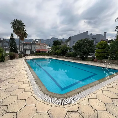 Villa Zidane Near To Meritpark Casino By Holidaykeys