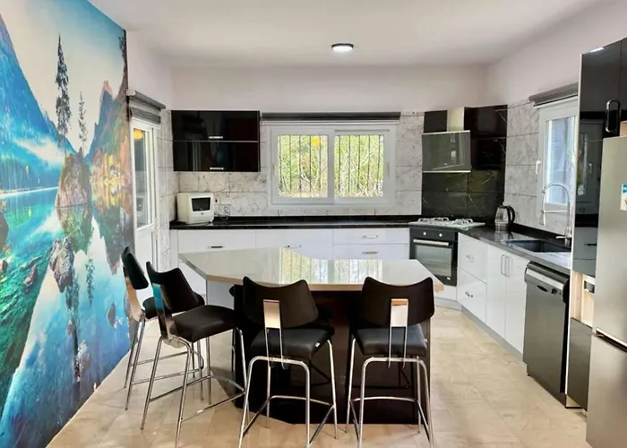 Zidane Near To Meritpark Casino By Holidaykeys