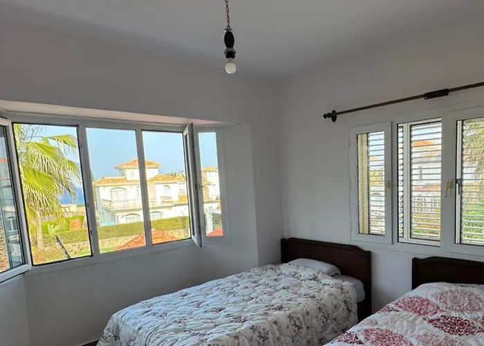 Villa Zidane Near To Meritpark Casino By Holidaykeys Kyrenia (Northern Cyprus)