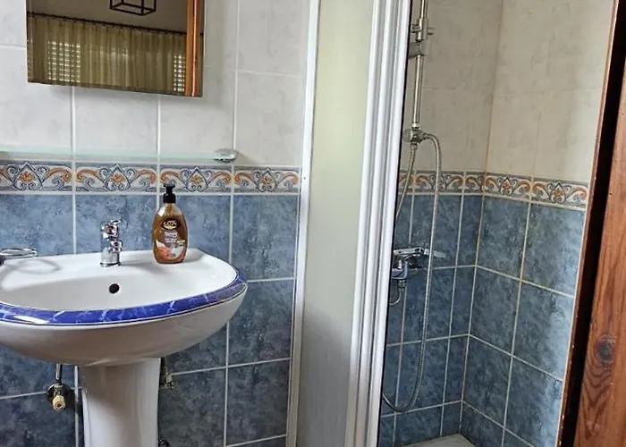 Villa Zidane Near To Meritpark Casino By Holidaykeys *